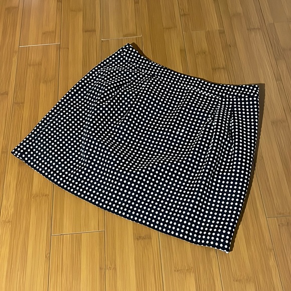 THE LIMITED black and white mod dot mini skirt - Picture 1 of 9